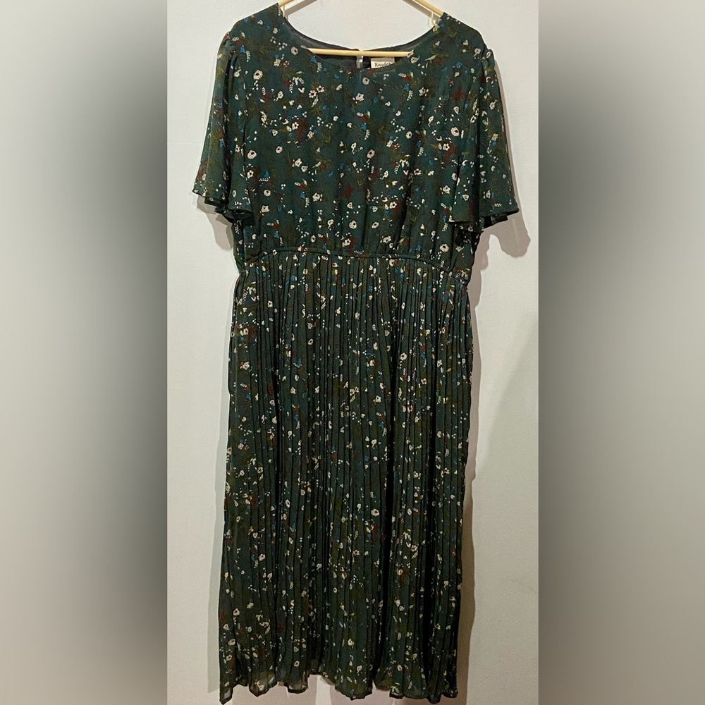 Hayden Green/Slate Floral Dress
